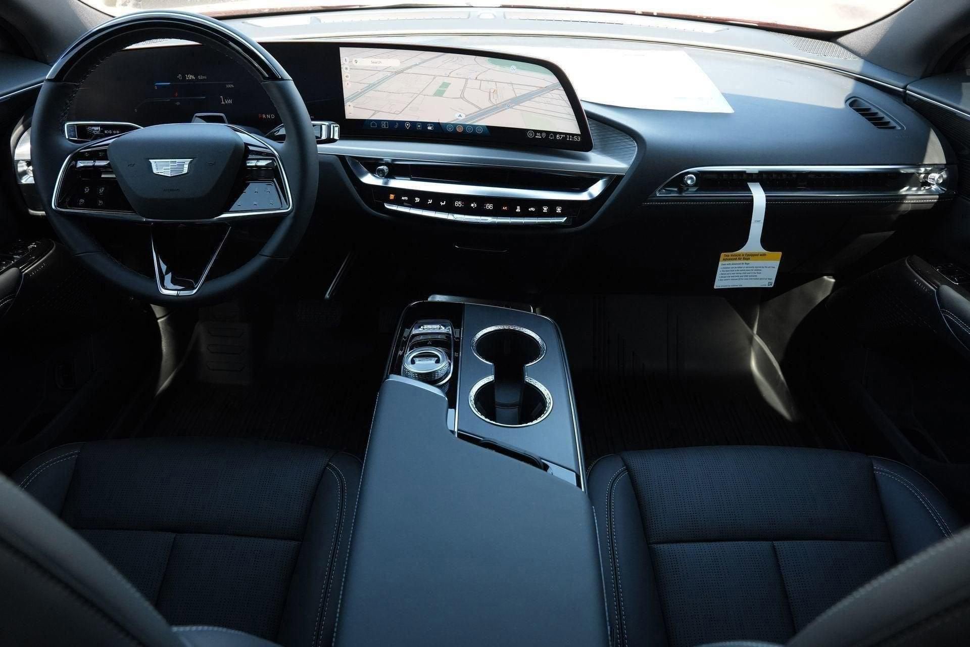 2026 Cadillac LYRIQ Sport