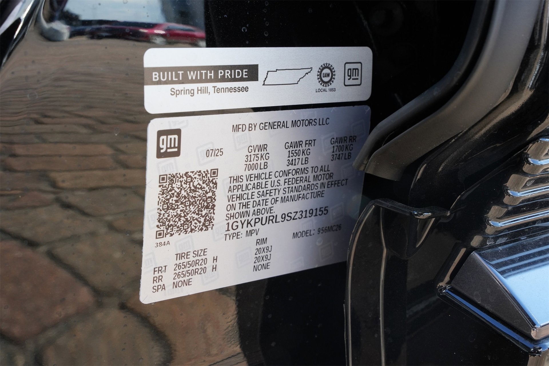 2025 Cadillac LYRIQ Sport 1