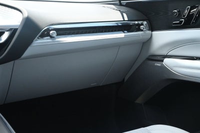 2024 Cadillac LYRIQ Sport 2