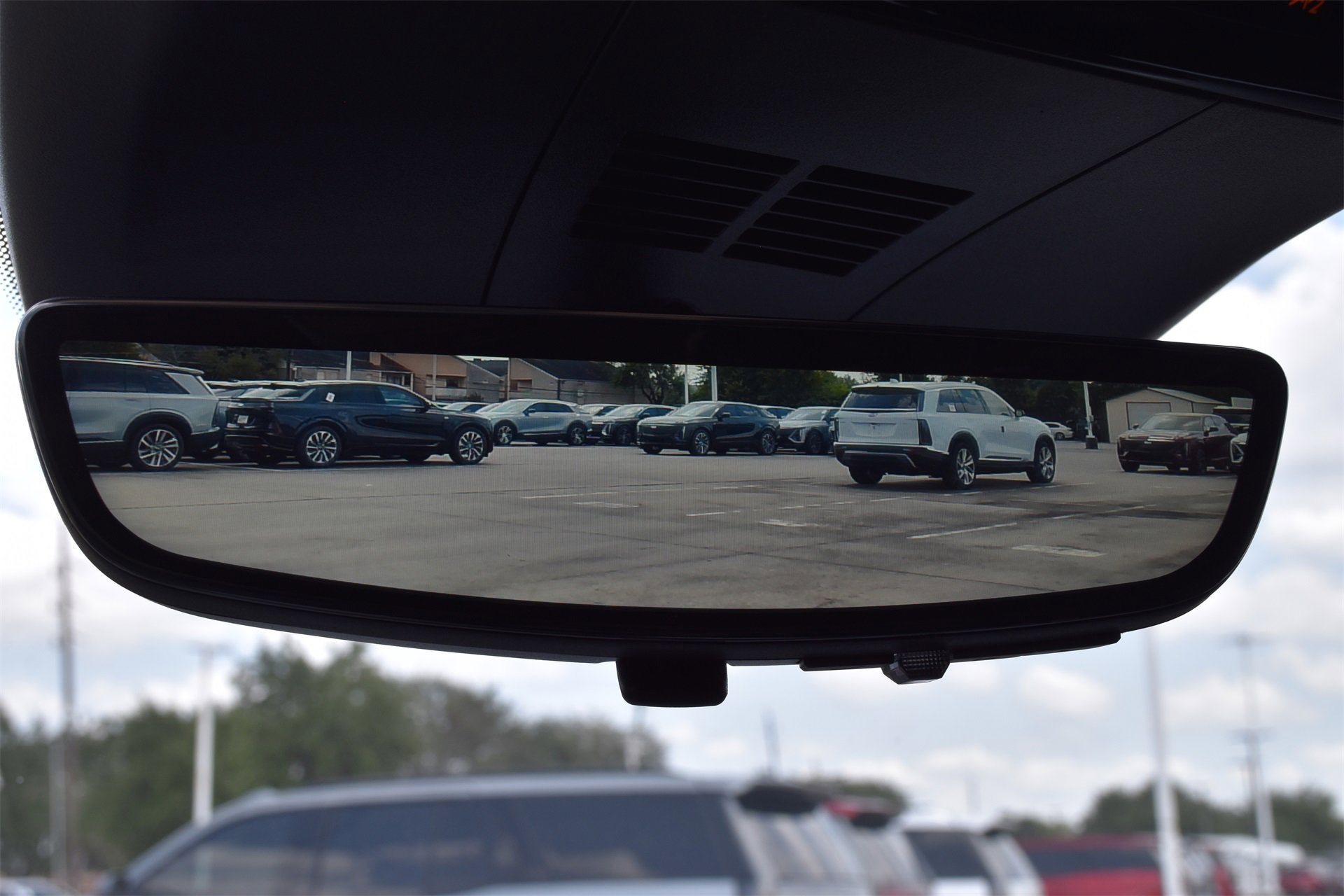 2026 Cadillac LYRIQ Premium Sport