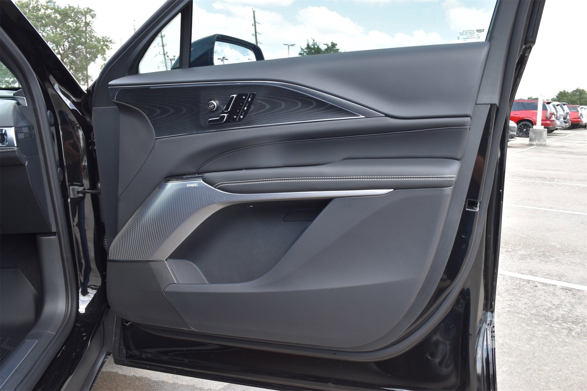 2026 Cadillac LYRIQ Premium Sport