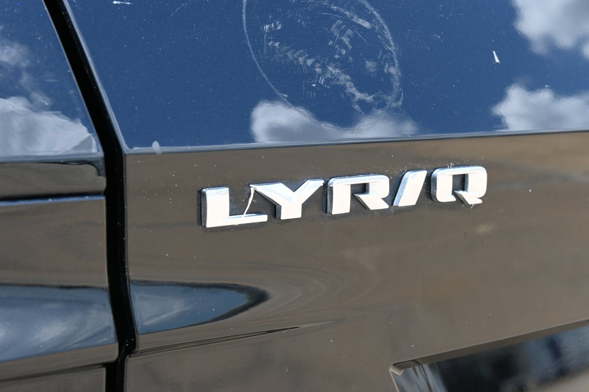 2024 Cadillac LYRIQ Sport 3