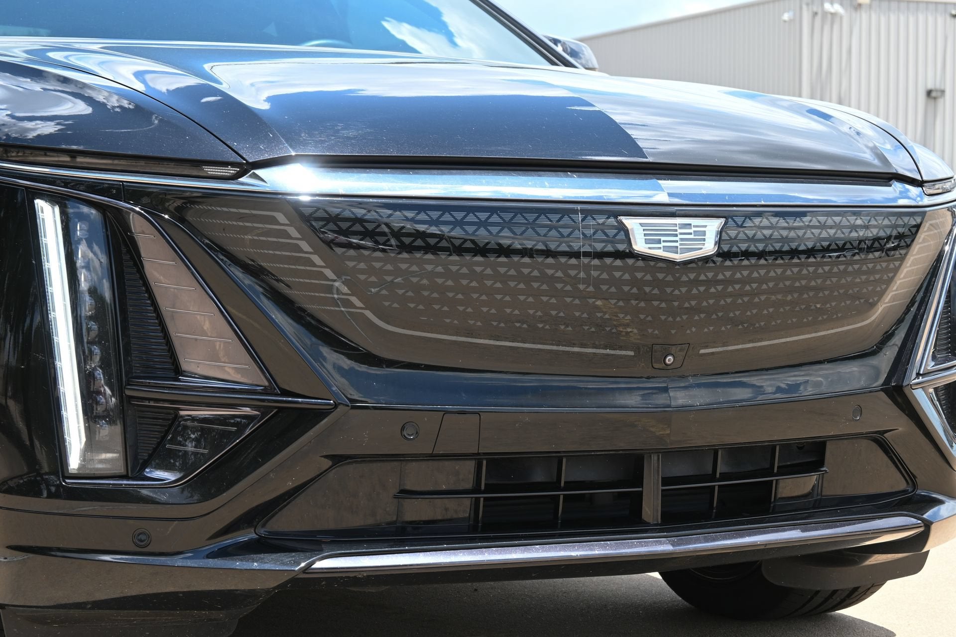 2024 Cadillac LYRIQ Sport 3