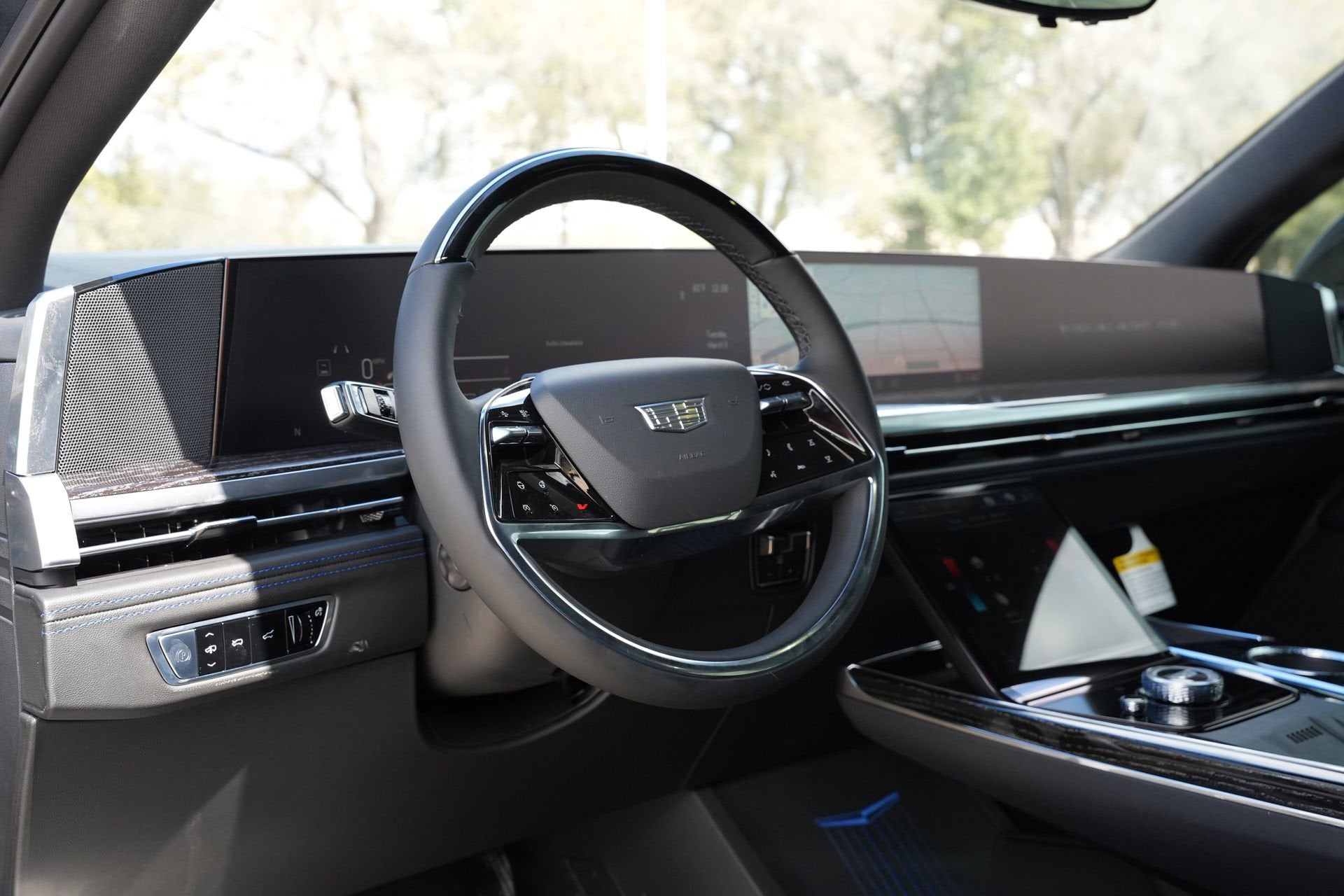 2026 Cadillac ESCALADE IQL Luxury