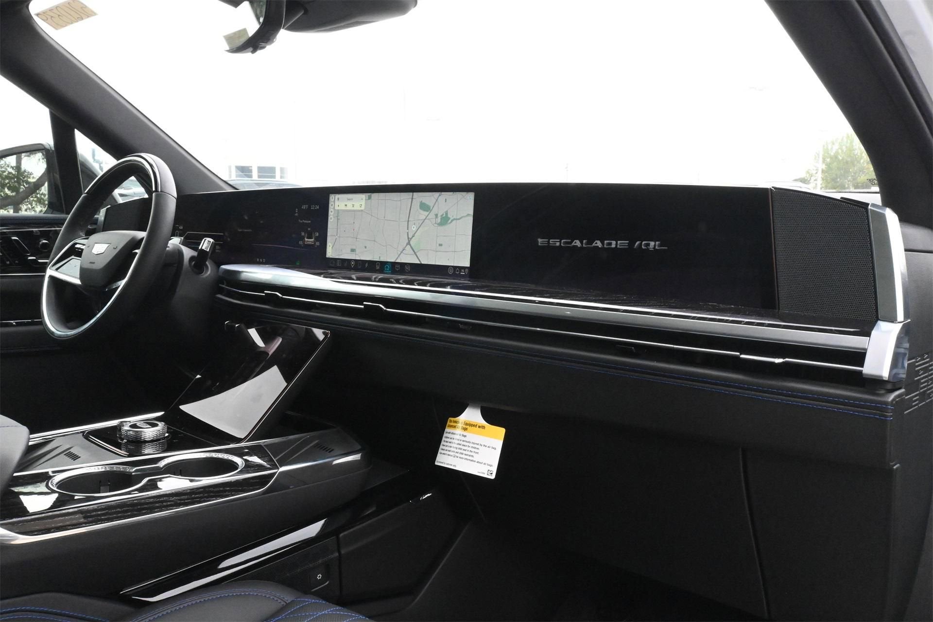 2026 Cadillac ESCALADE IQL Sport