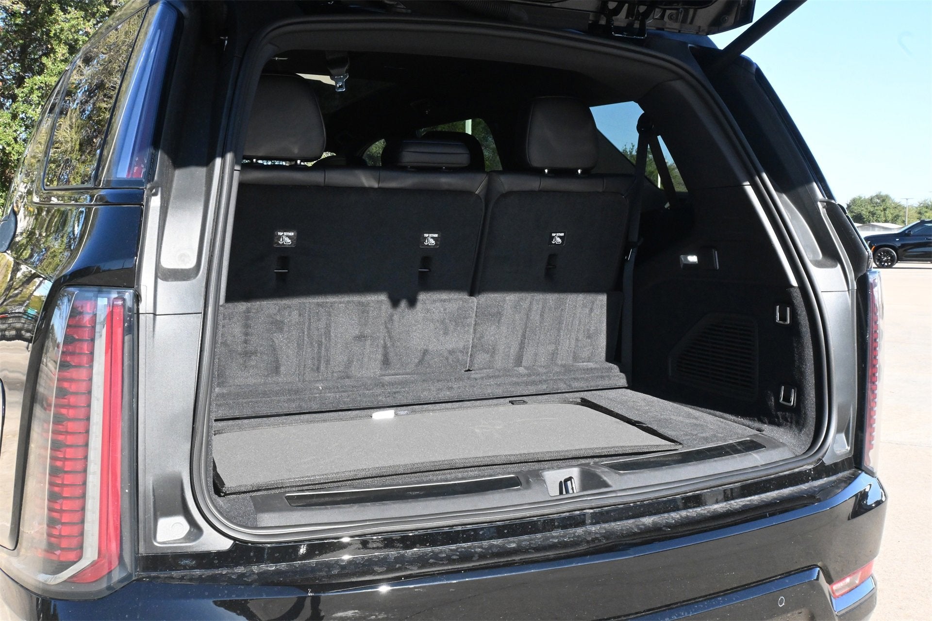 2026 Cadillac ESCALADE IQL Sport