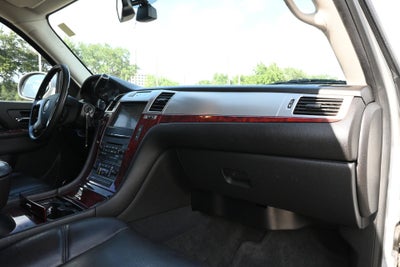 2012 Cadillac Escalade Luxury