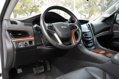 2019 Cadillac Escalade Luxury