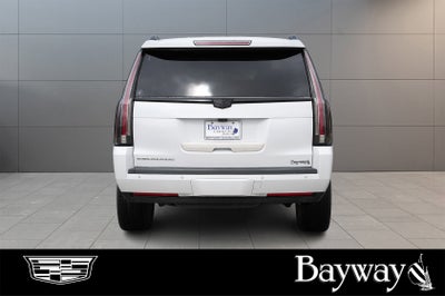 2019 Cadillac Escalade Luxury