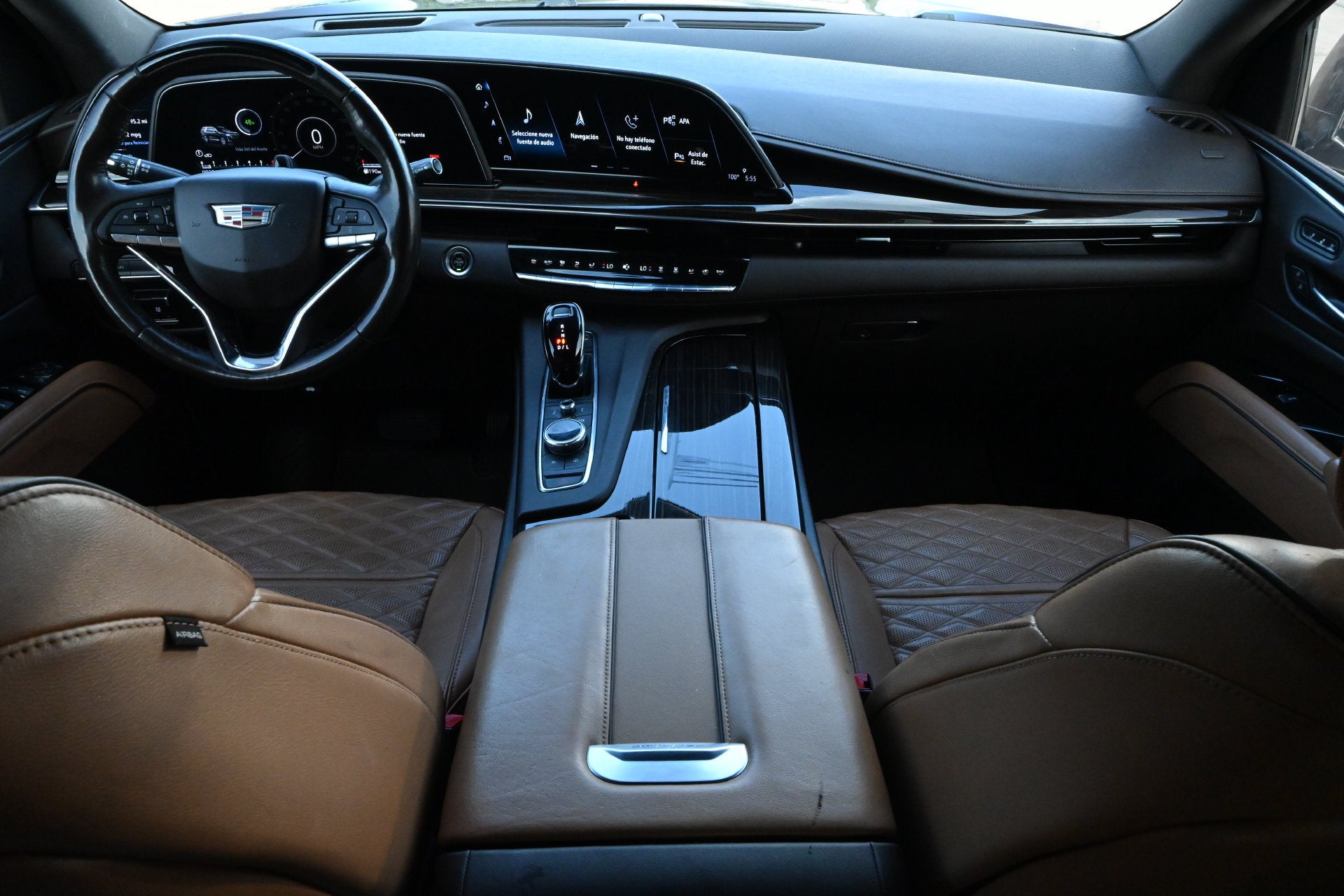 2022 Cadillac Escalade Premium Luxury