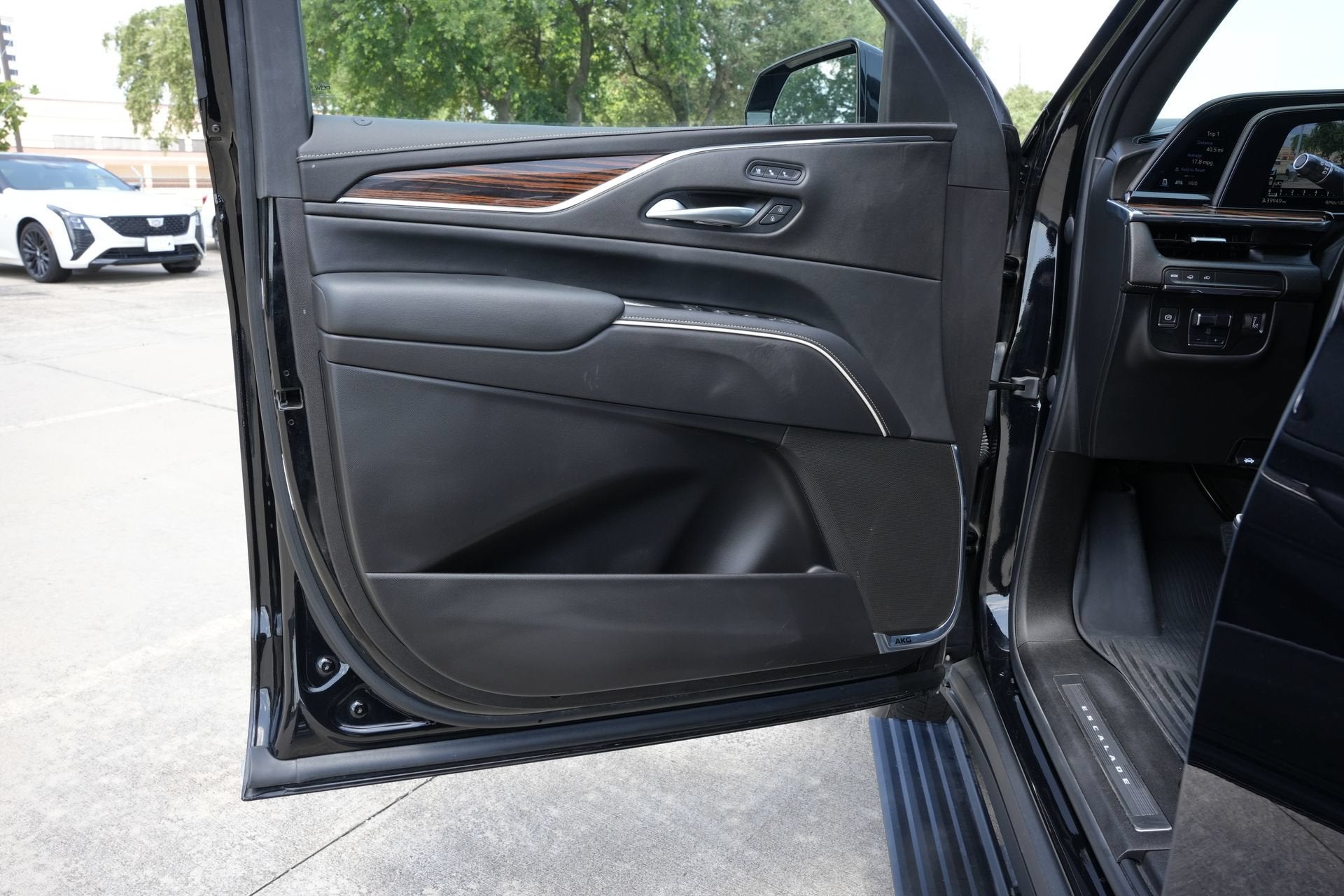 2023 Cadillac Escalade RWD Premium Luxury