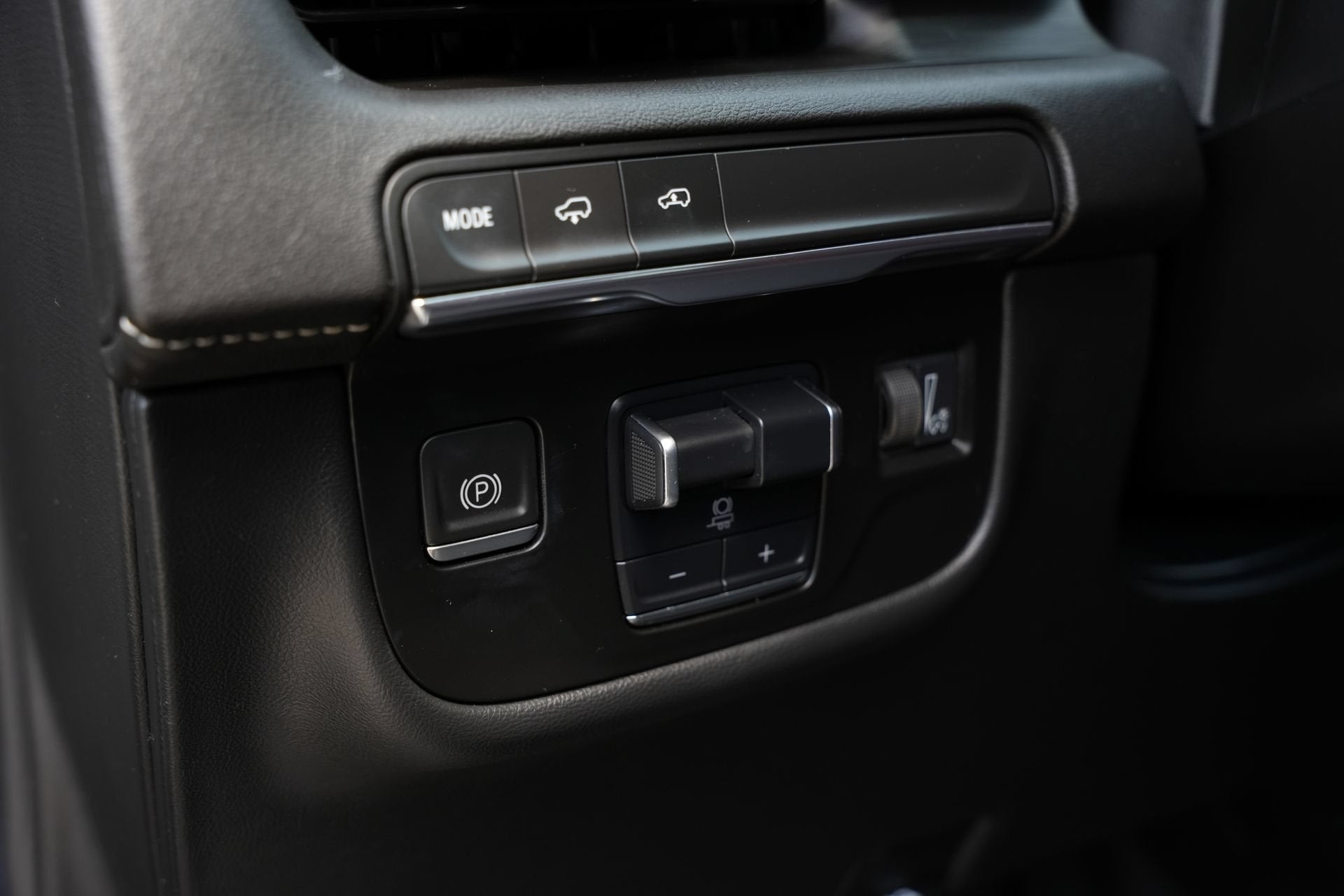 2023 Cadillac Escalade RWD Premium Luxury
