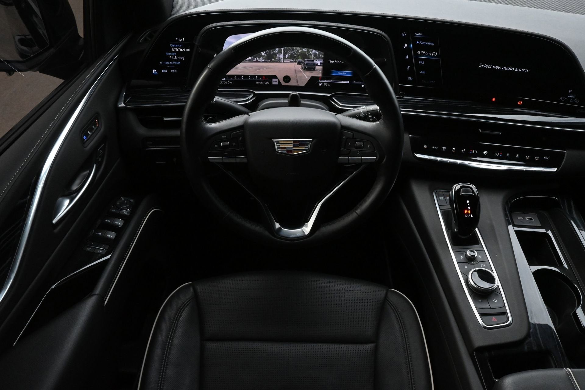 2023 Cadillac Escalade Sport