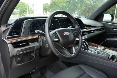 2024 Cadillac Escalade ESV Luxury