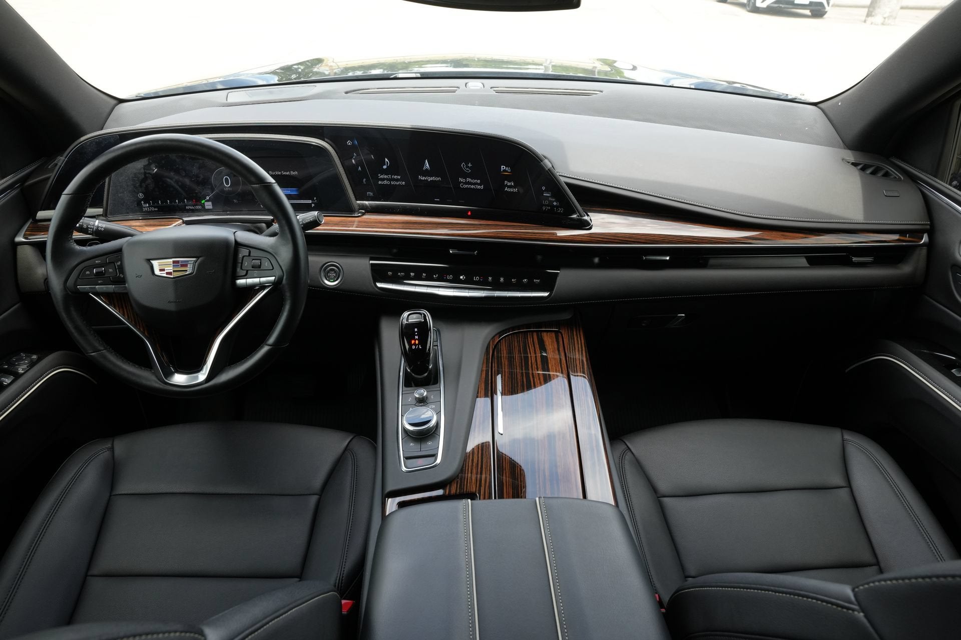 2024 Cadillac Escalade ESV Luxury