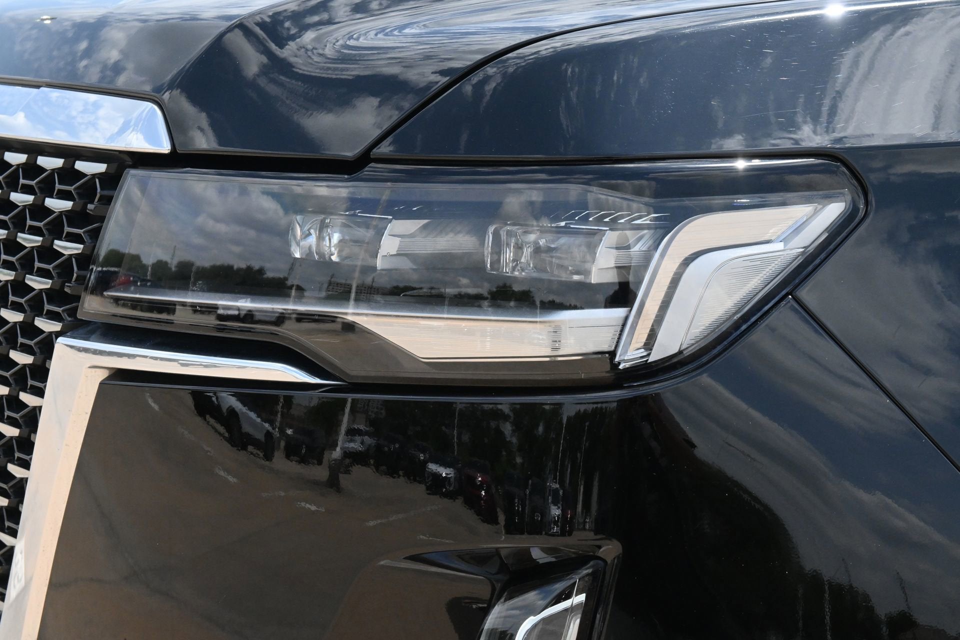 2024 Cadillac Escalade ESV Premium Luxury
