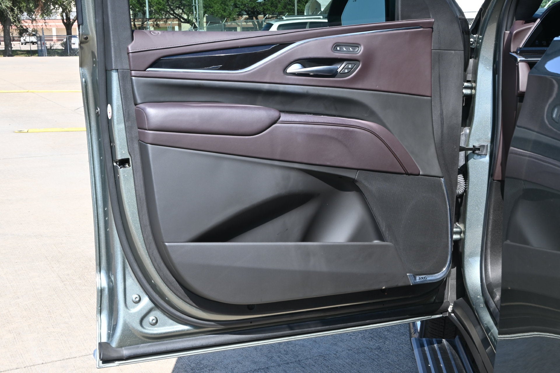 2023 Cadillac Escalade ESV RWD Premium Luxury Platinum