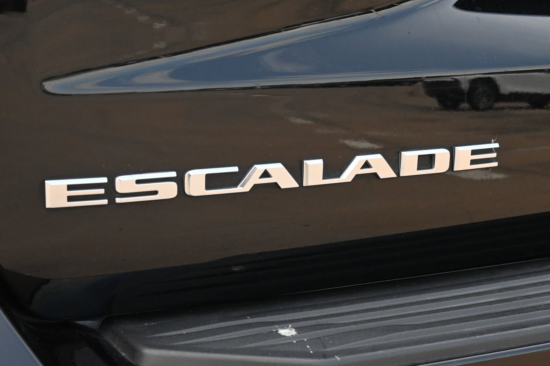 2023 Cadillac Escalade Luxury