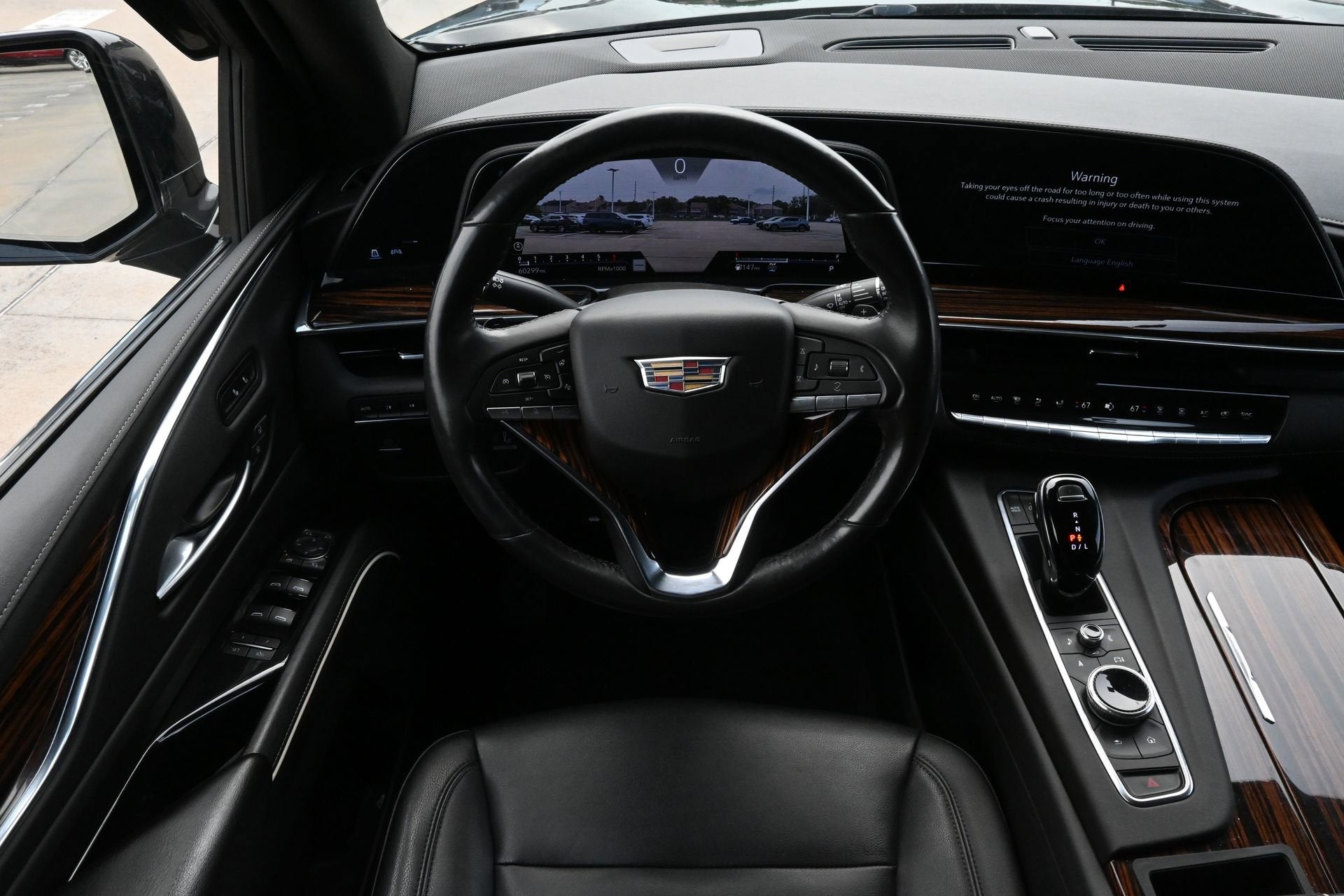 2023 Cadillac Escalade Luxury