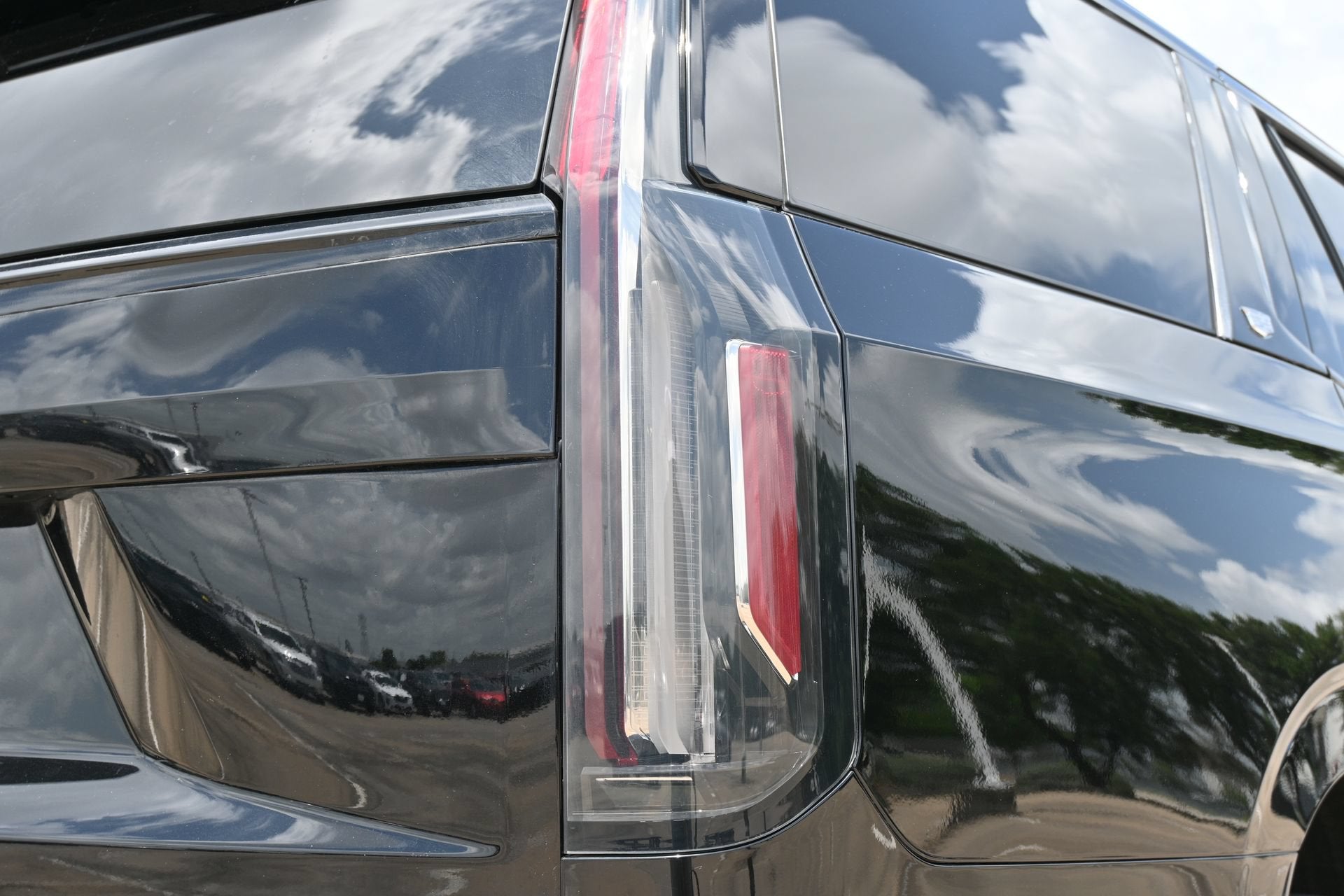 2022 Cadillac Escalade Premium Luxury