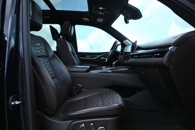 2022 Cadillac Escalade Sport Platinum
