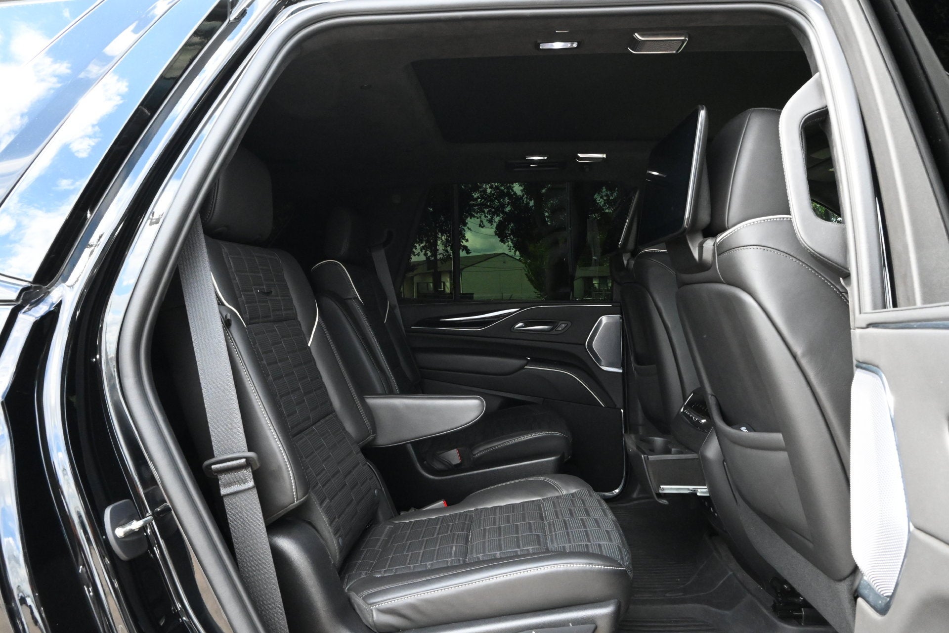 2023 Cadillac Escalade AWD V-Series