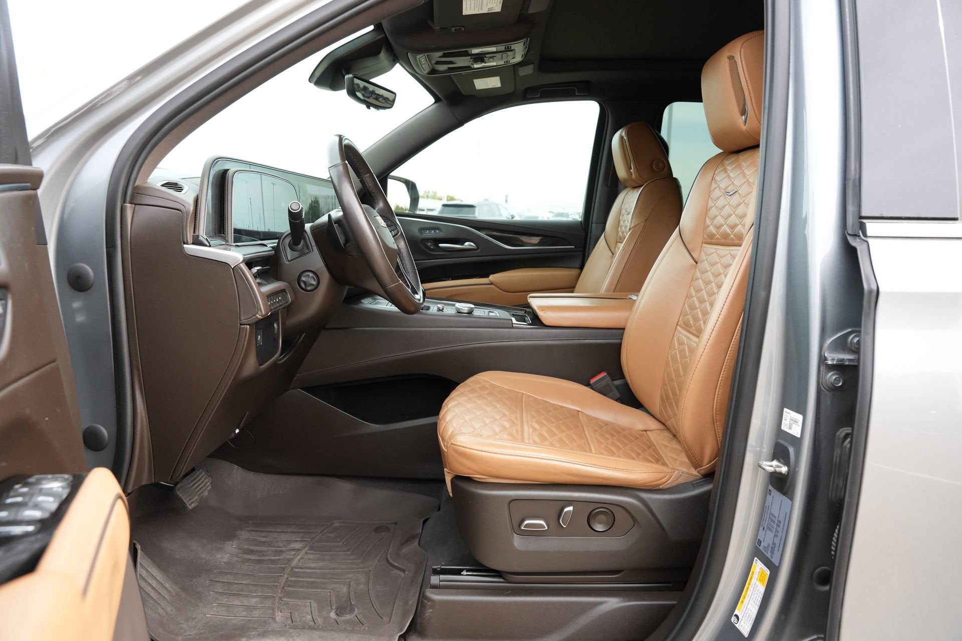 2023 Cadillac Escalade ESV Premium Luxury