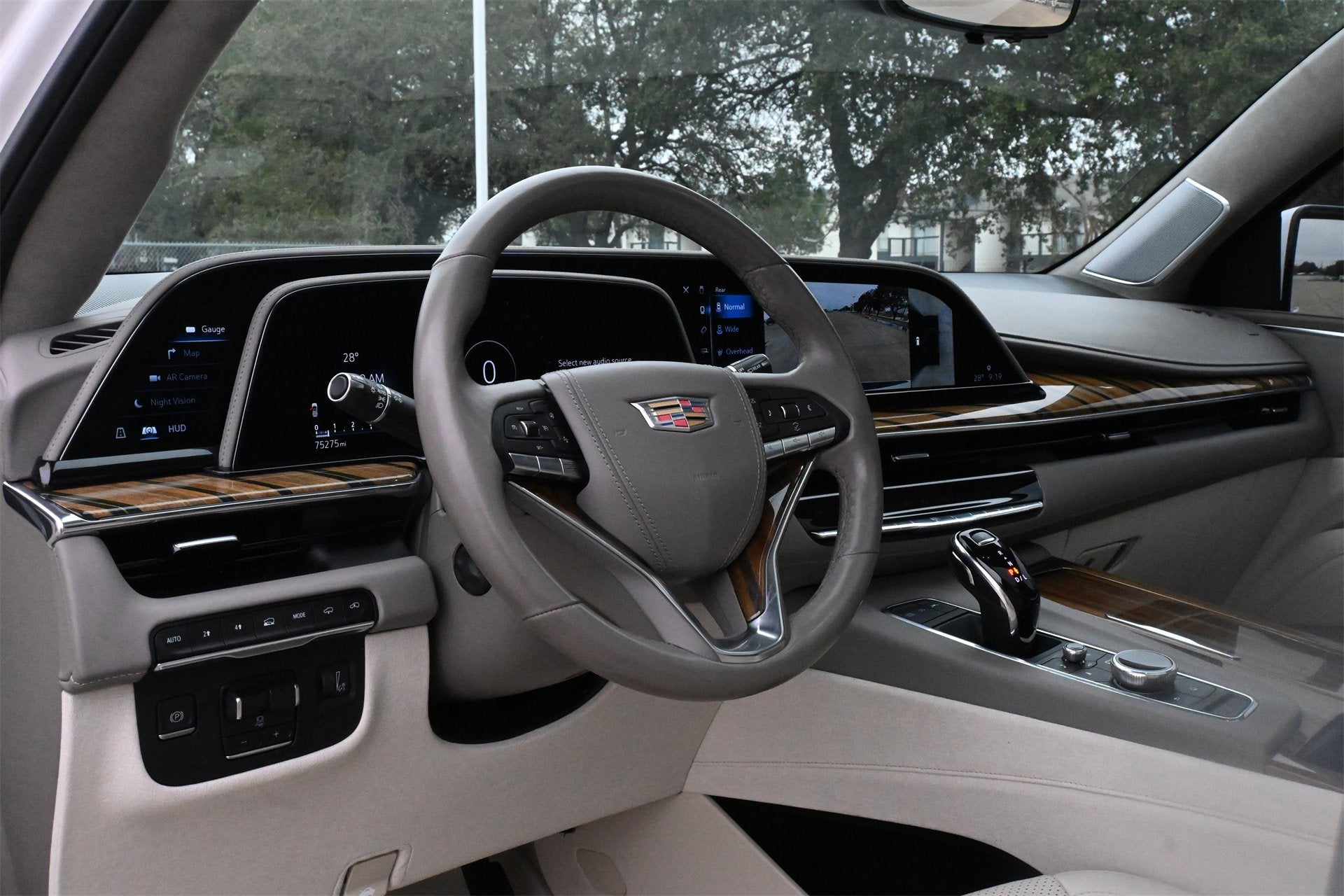 2023 Cadillac Escalade ESV Premium Luxury Platinum