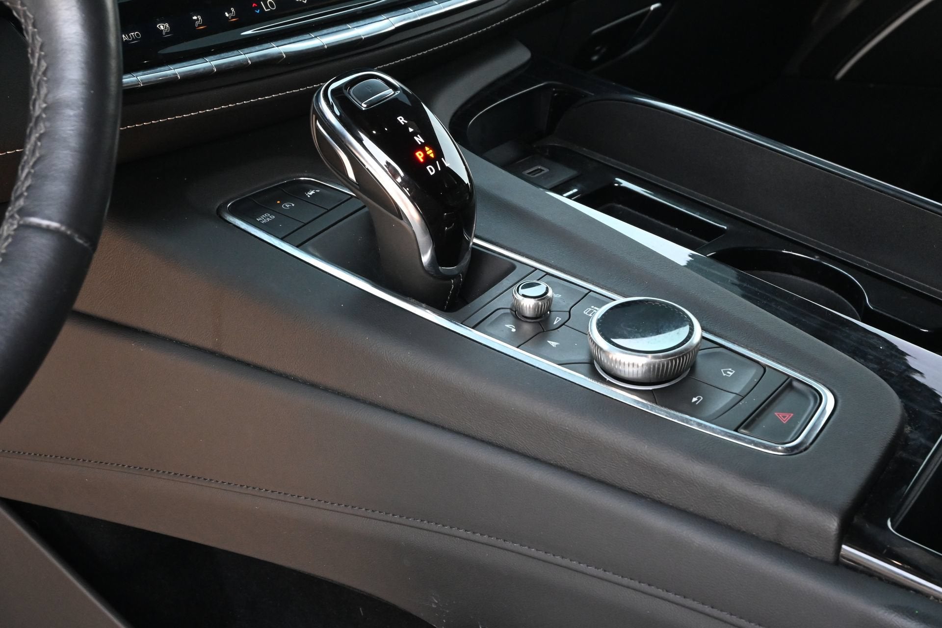 2023 Cadillac Escalade ESV 4WD Sport