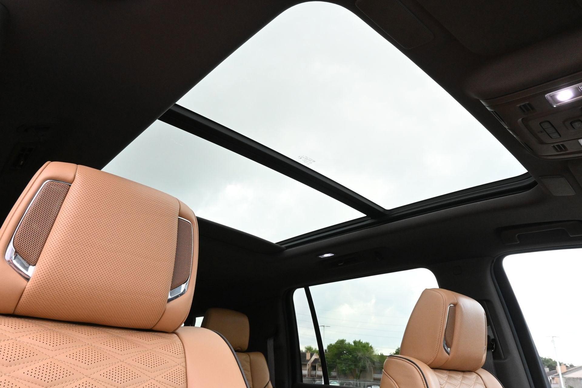 2024 Cadillac Escalade ESV Sport