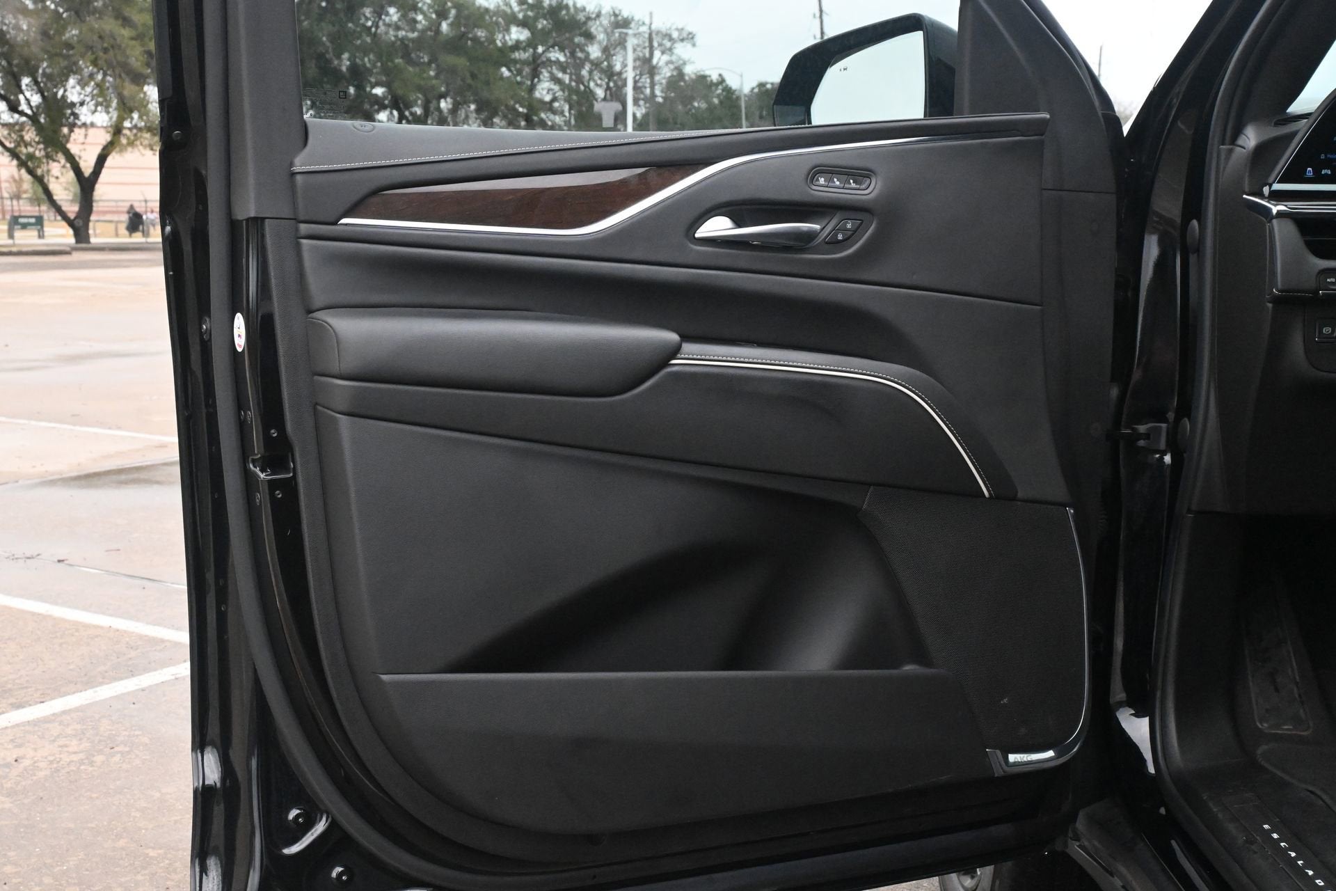 2023 Cadillac Escalade ESV Sport Platinum