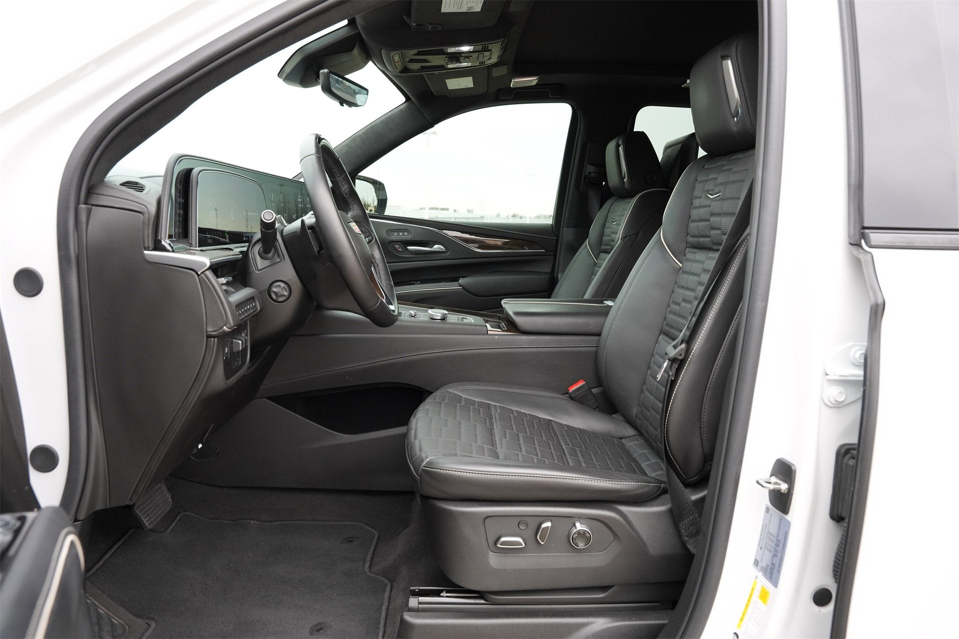 2024 Cadillac Escalade ESV Sport Platinum