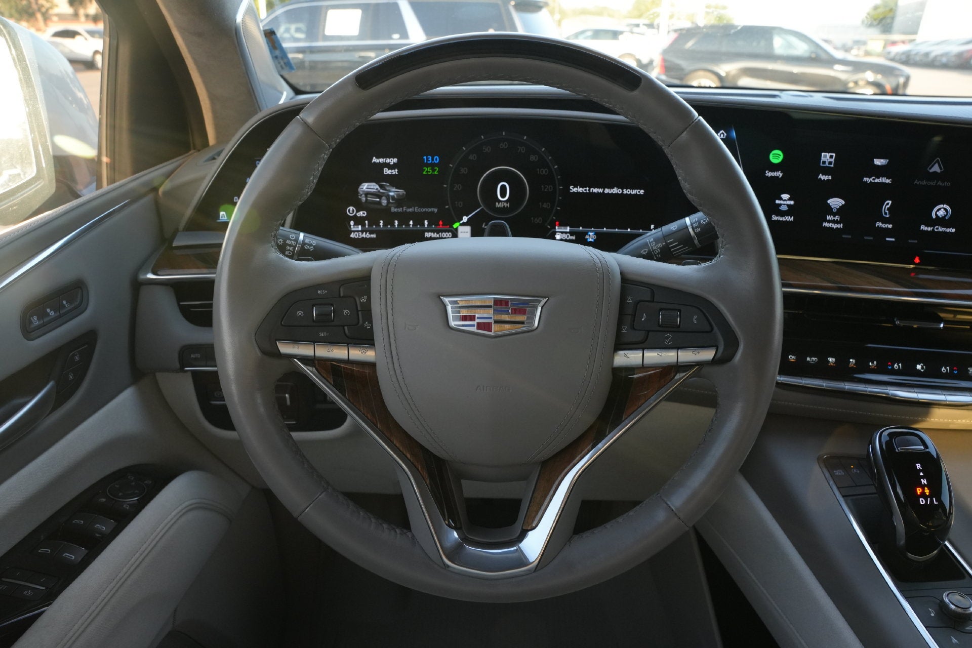 2024 Cadillac Escalade ESV Sport Platinum