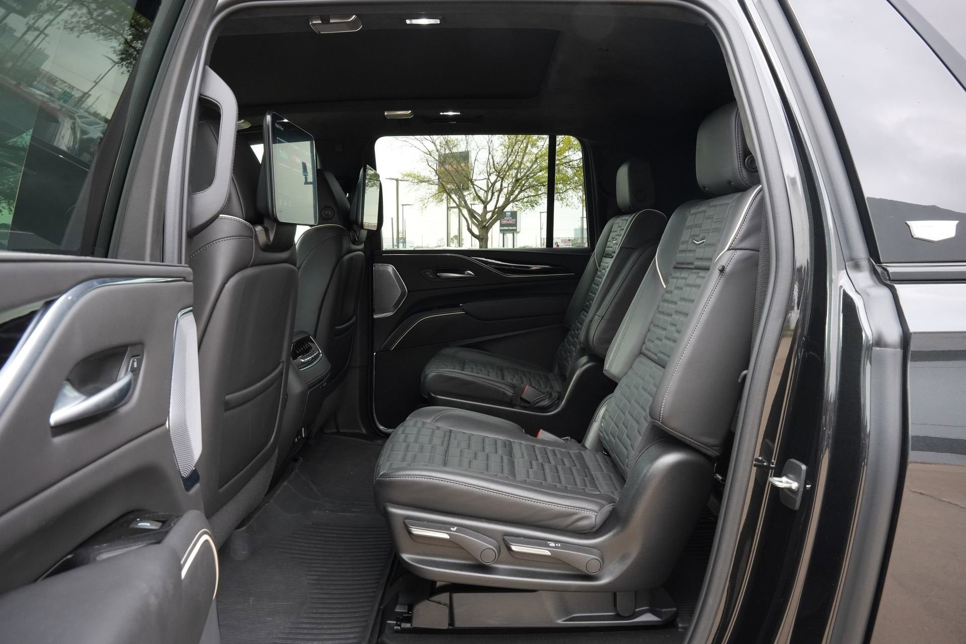 2024 Cadillac Escalade ESV V-Series