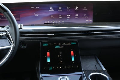 2025 Cadillac Escalade Luxury