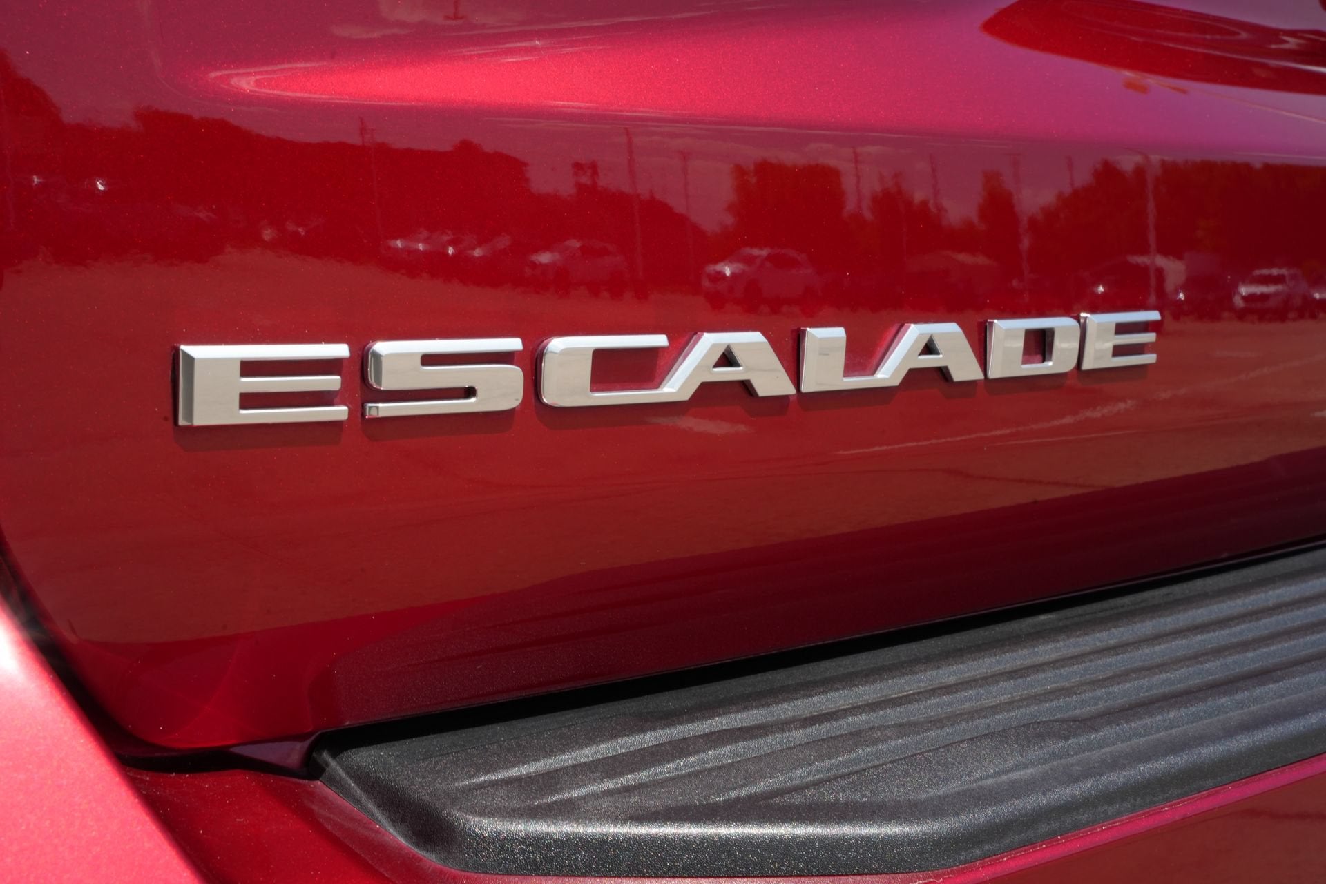 2025 Cadillac Escalade Luxury