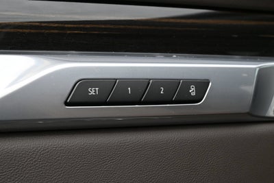 2025 Cadillac Escalade Premium Luxury