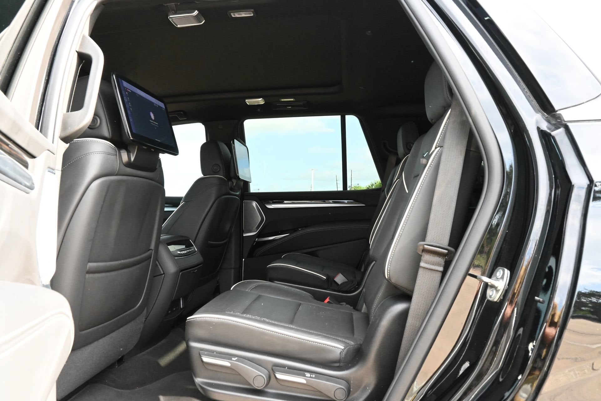 2025 Cadillac Escalade Premium Luxury
