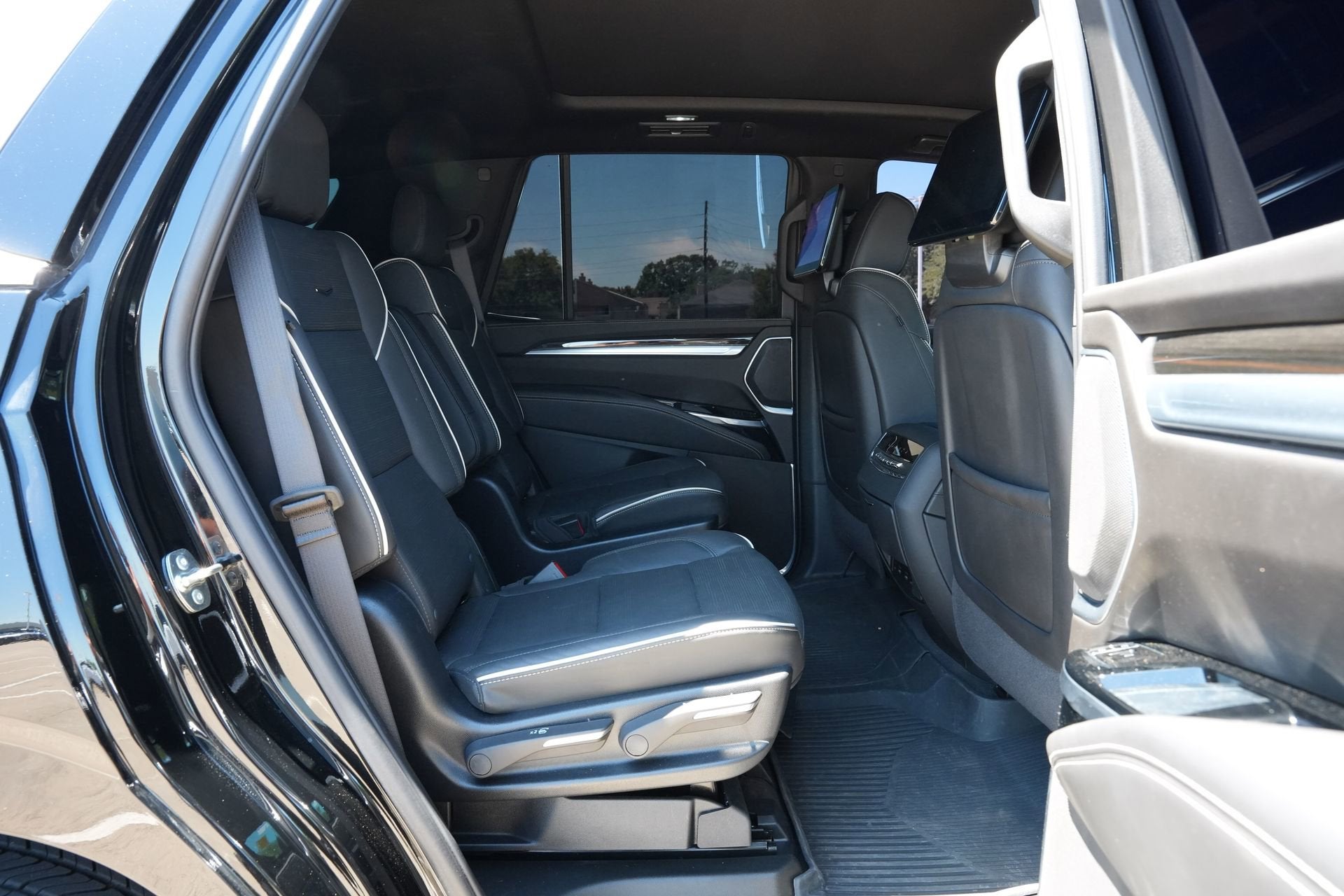 2025 Cadillac Escalade Premium Luxury