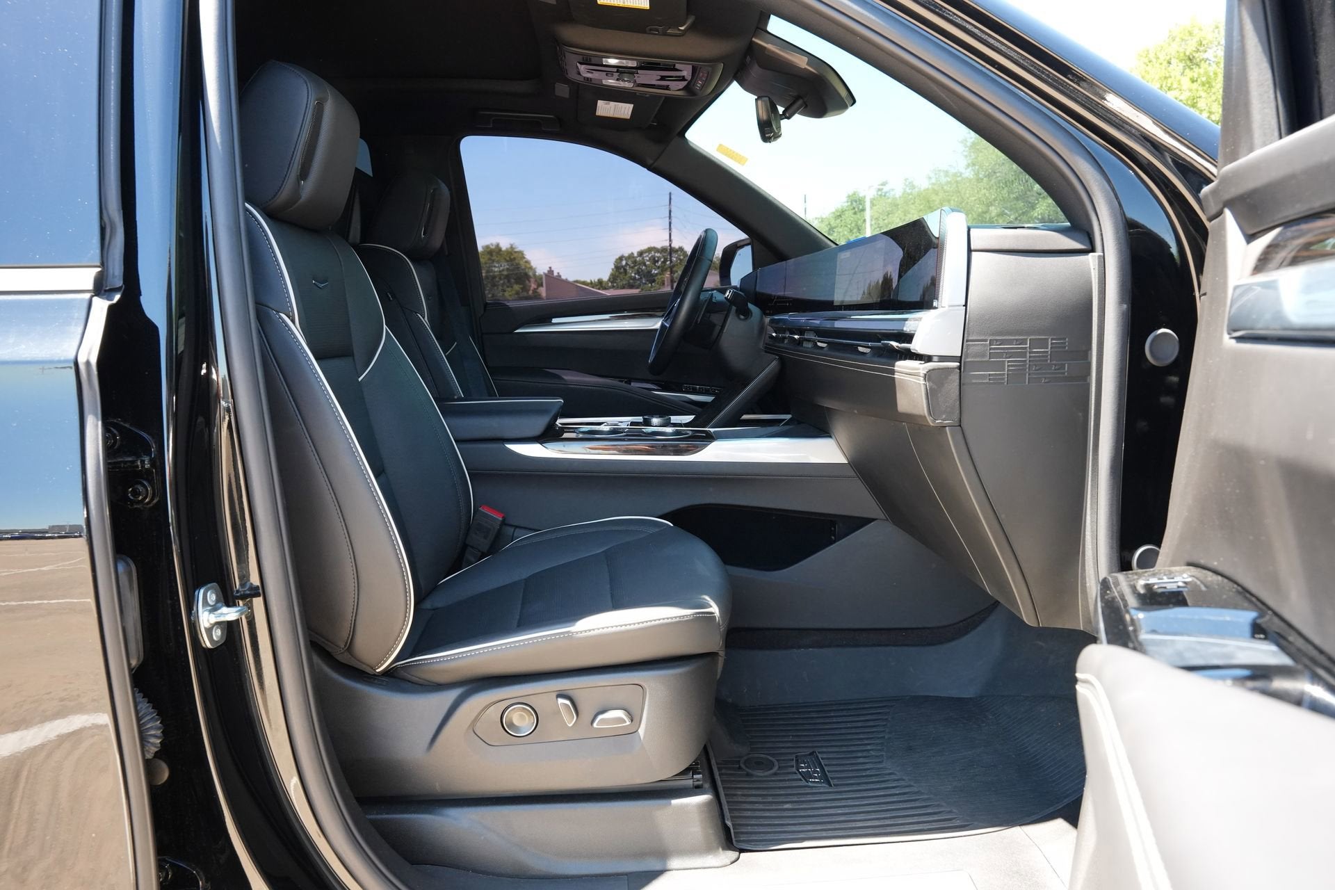 2025 Cadillac Escalade Premium Luxury