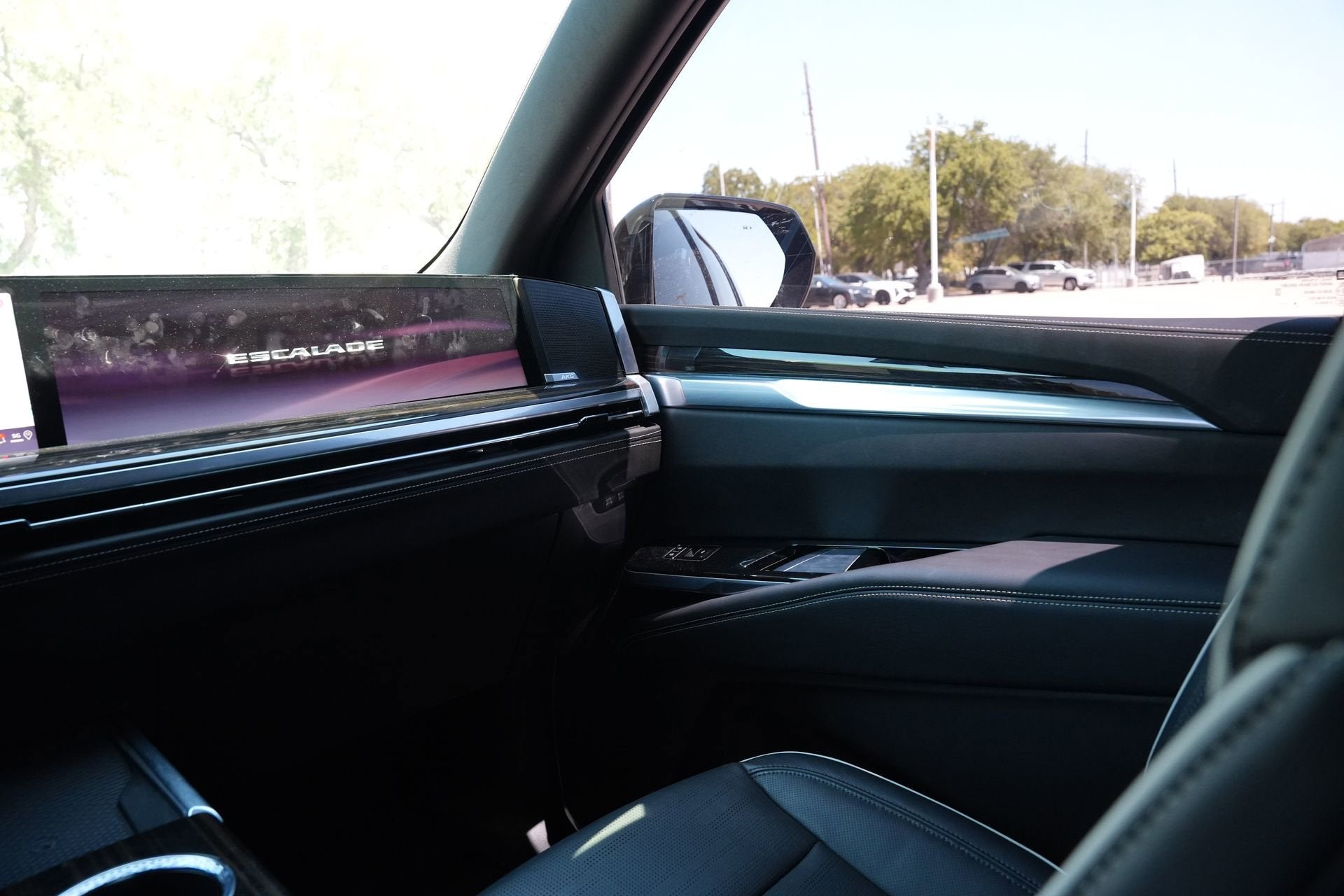 2025 Cadillac Escalade Premium Luxury