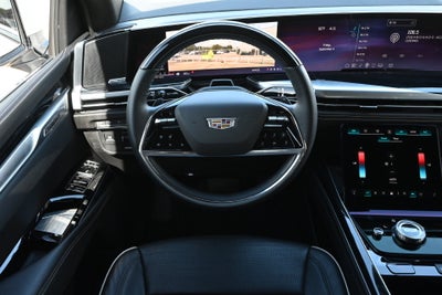 2025 Cadillac Escalade Sport