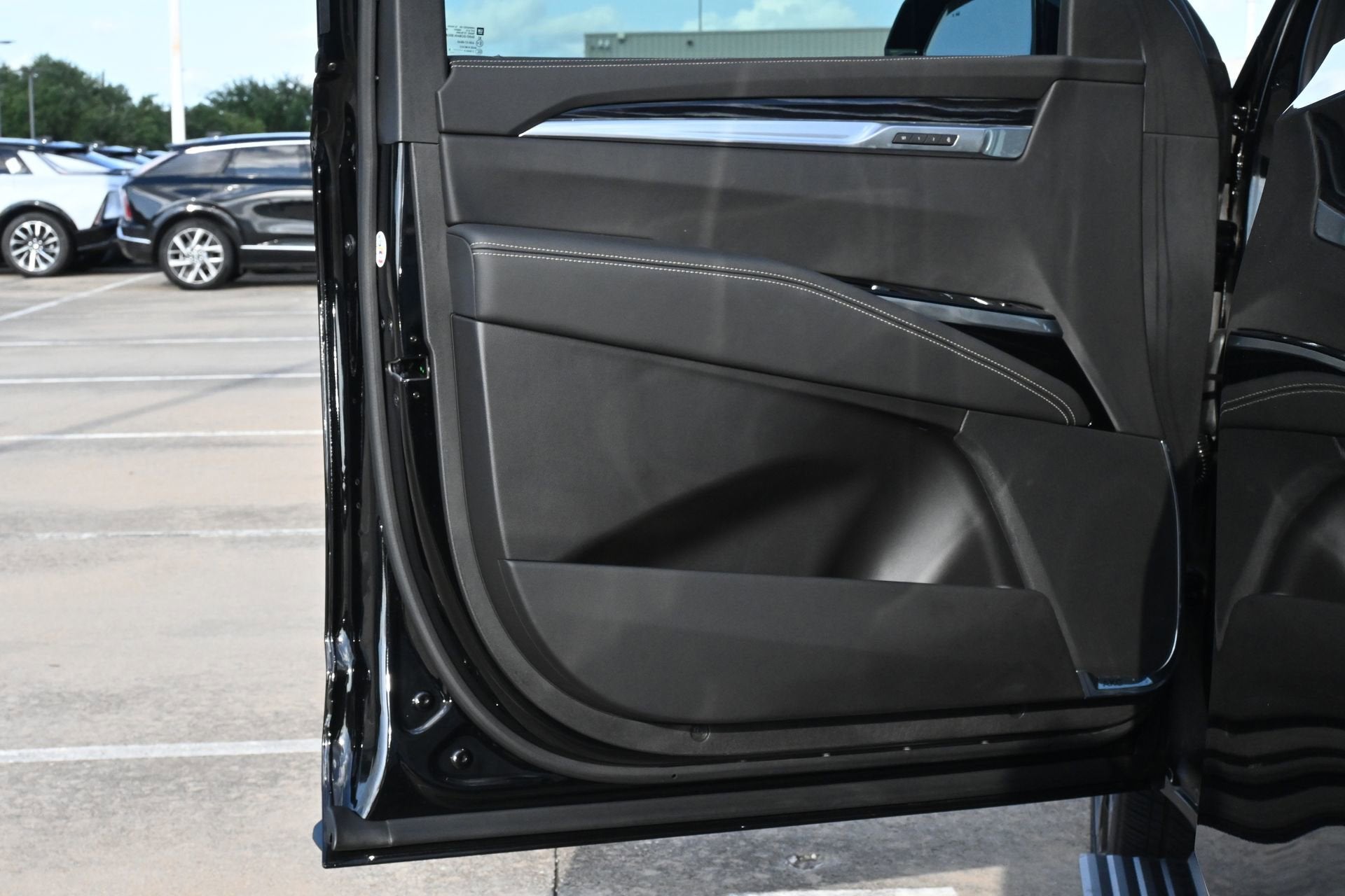 2025 Cadillac Escalade Sport
