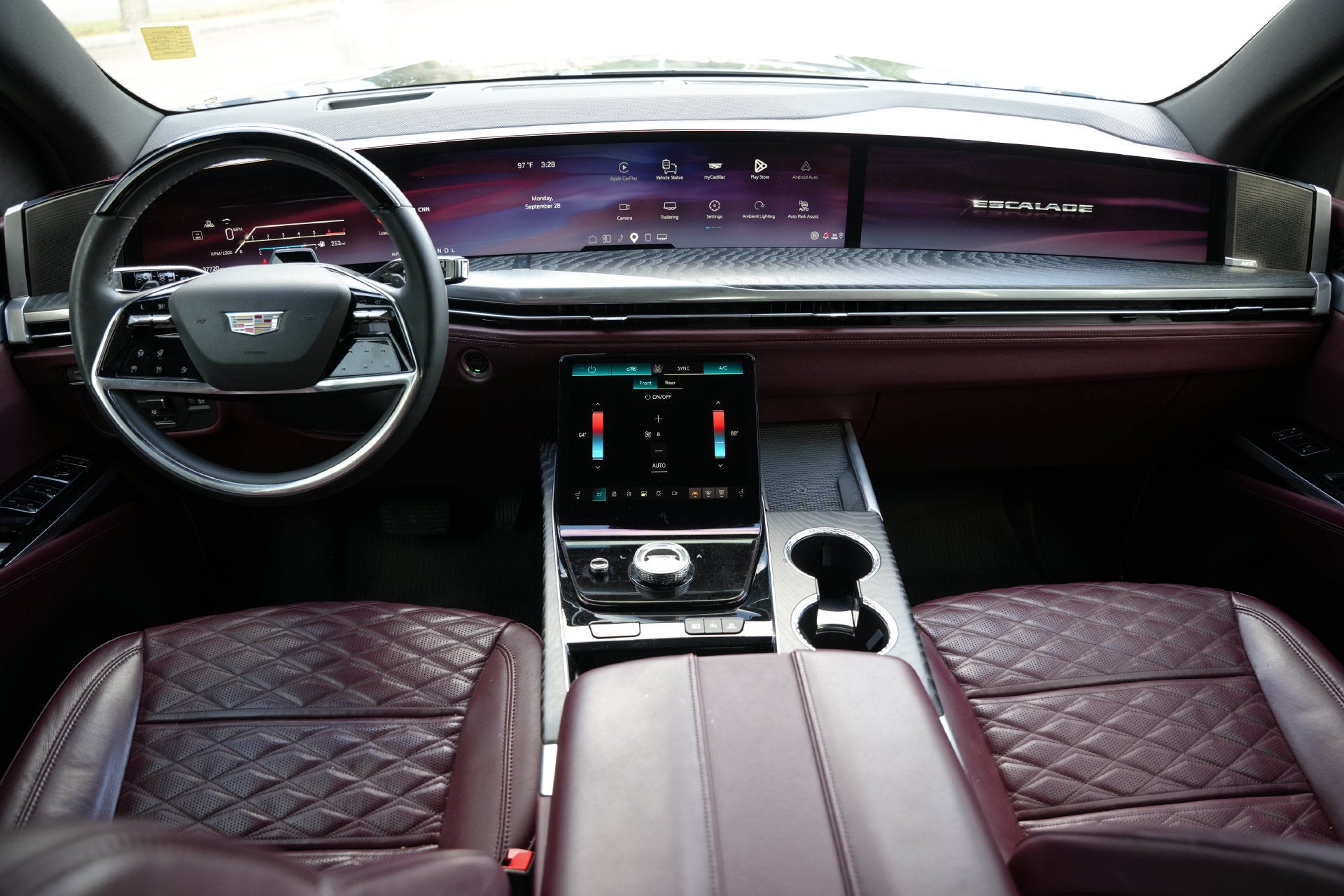 2025 Cadillac Escalade Sport