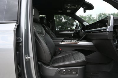 2025 Cadillac Escalade Sport Platinum