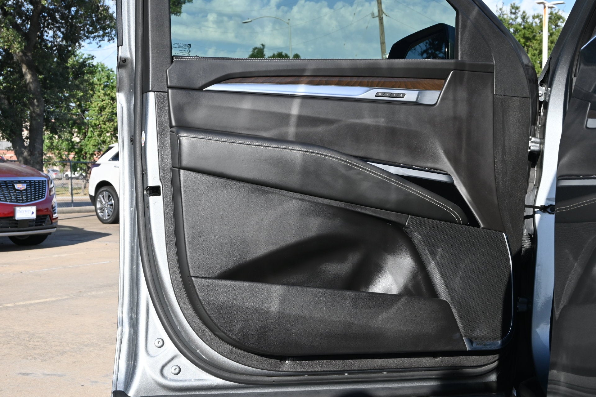 2025 Cadillac Escalade Sport Platinum