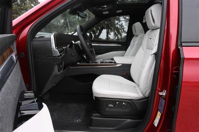 2025 Cadillac Escalade Sport Platinum