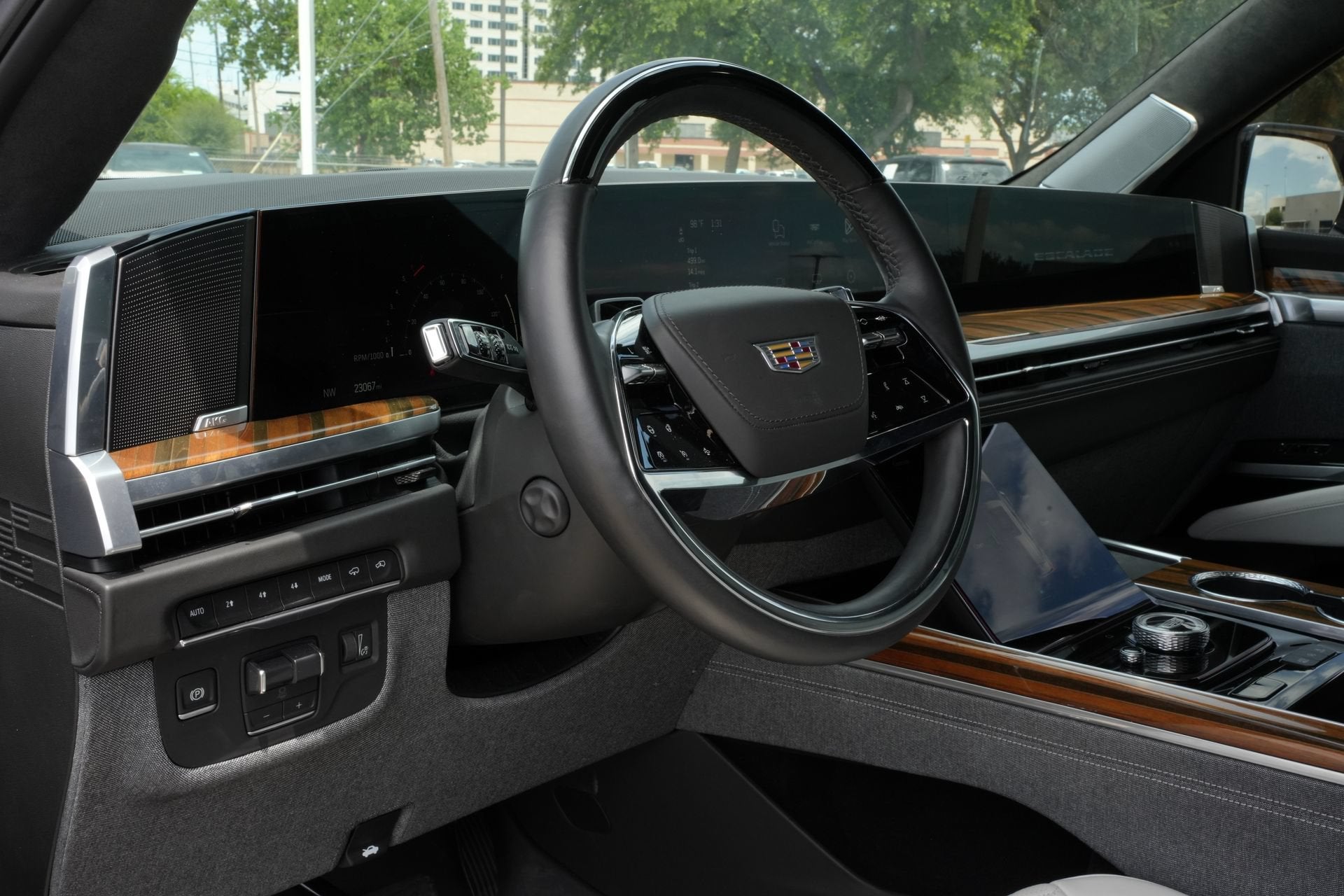2025 Cadillac Escalade Sport Platinum