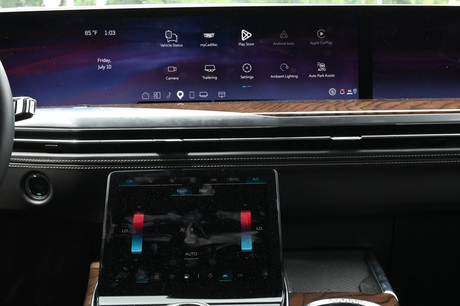 2026 Cadillac Escalade ESV Platinum Sport