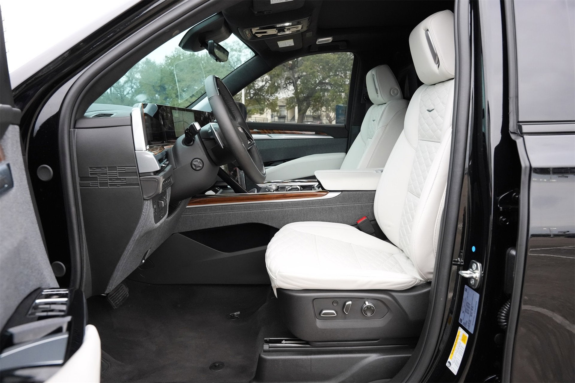 2025 Cadillac Escalade ESV Sport Platinum